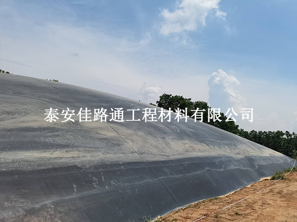 拒絕虛焊與燒穿！沼氣池防滲膜焊接溫度把控實