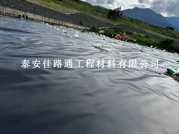 拒絕返工與滲漏：垃圾填埋場防滲膜核心施工技